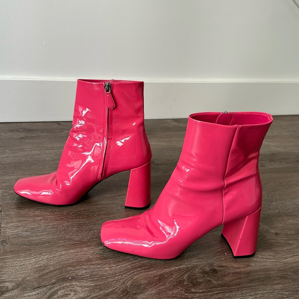 Prada Boots 💕 Size 38
